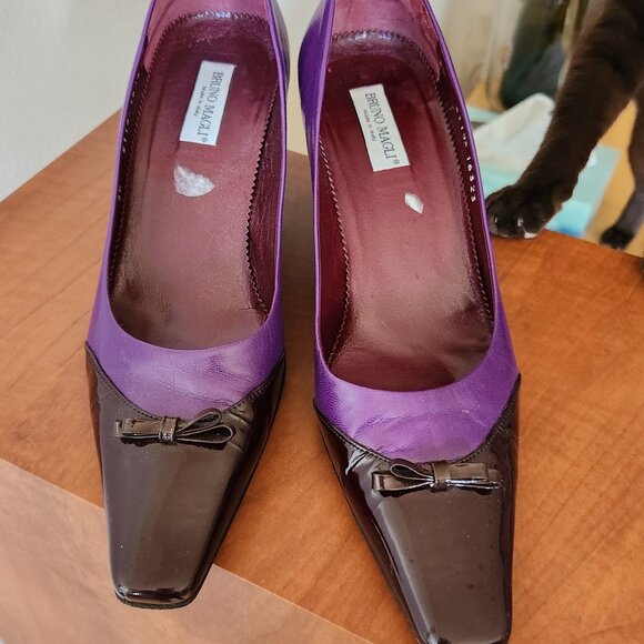 Bruno Magli Italy Leather Purple Shoes Heels Bow Size 7.5 or 7 1/2 Medium Heel - Picture 5 of 15